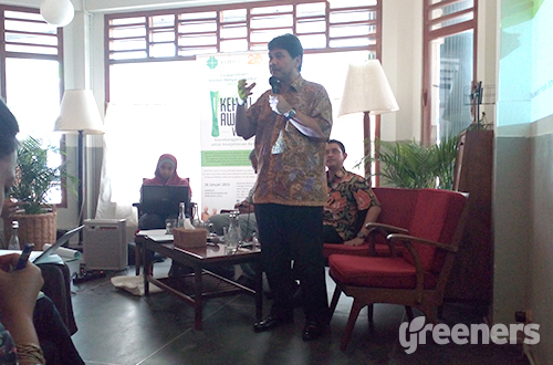 Direktur Eksekutif Yayasan Keanekaragaman Hayati (KEHATI), M. S. Sembiring, menyatakan keanekaragaman hayati Indonesia memiliki peranan penting dalam kehidupan manusia. Foto: greeners.co/Danny Kosasih
