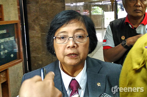 Menteri Lingkungan Hidup dan Kehutanan Siti Nurbaya Bakar. Foto: greeners.co/Danny Kosasih