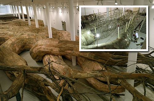 Henrique_Oliveira_Tunel_Dari_Kayu_Bekas_2_Greeners