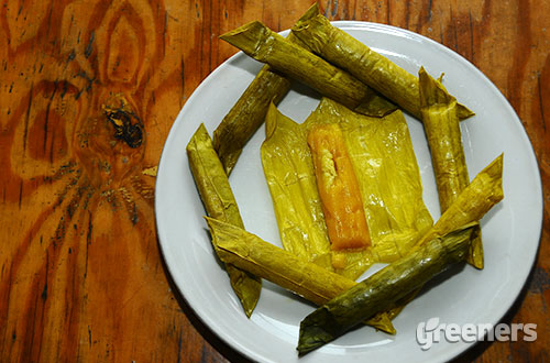 Kue timphan. Foto: greeners.co/Gloria Safira