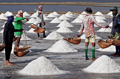 Korupsi Impor Garam Juga Melibatkan Pejabat Tinggi Kementrian Perdagangan