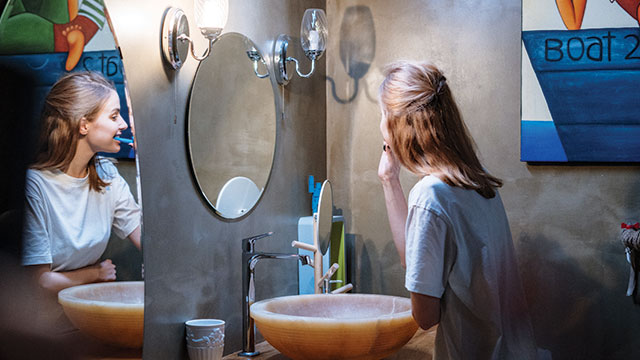 Delapan Cara Sederhana Merawat Kesehatan Gigi dan Gusi