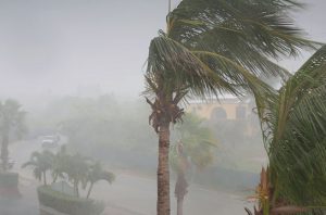 Memasuki pancaroba masyarakat perlu mewaspadai cuaca ekstrem