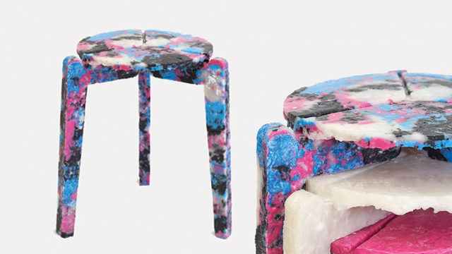 Stack Stack kursi limbah masker