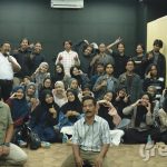 Greeners.co mengenalkan jurnalisme lingkungan kepada mahasiswa UIN Bandung. Foto: Dini Jembar Wardani