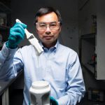 Tim ilmuwan di Universitas Stanford telah menciptakan cat berwarna untuk mendinginkan ruangan. Foto: Yanko Design