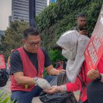 Operasi Semut rutin membersihkan sampah di lingkungan terdekat. Foto: Komunitas Operasi Semut