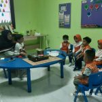 TK Khalifah Cimanggis Depok mengenalkan berbagai manfaat tanaman obat pada siswa. Foto: Indiana Malia