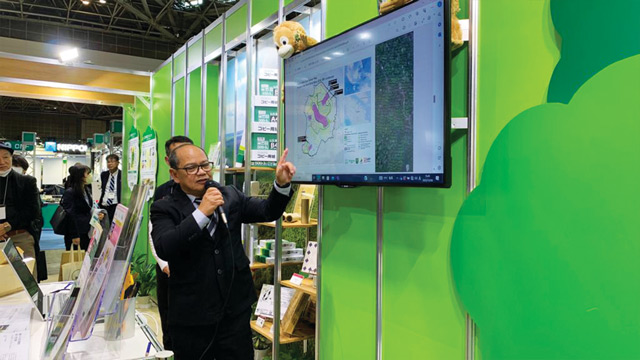 Belantara Foundation dan Asia Pulp dan Paper Japan mendorong perusahaan kertas untuk memulihkan hutan. Foto: Belantara Foundation