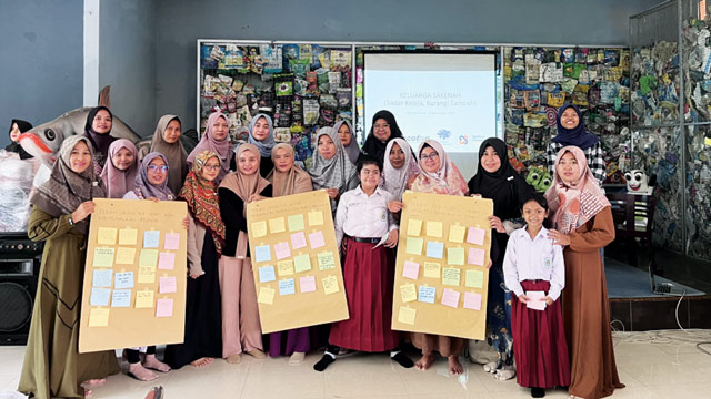 Ecoton menginisiasi program Keluarga Sakenah. Foto: Ecoton