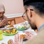 DLH DKI Jakarta mengajak seluruh warga untuk menerapkan "Green Ramadan" saat menjalankan ibadah puasa. Foto: Freepik