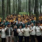Ratusan pencinta alam berkemah dengan minim sampah dalam kegiatan Zero Waste Adventure Camp (ZWAC) 2024. Foto: KLHK