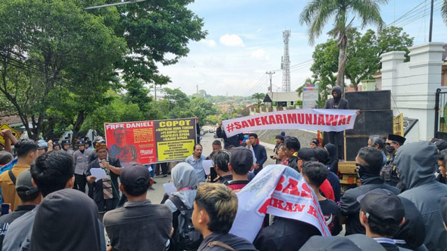 Penahanan Daniel Frits merupakan tanda minimnya perlindungan pembela HAM. Foto: Walhi Jateng