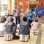 Ecobrick adalah bata ramah lingkungan yang terbuat dari limbah sampah plastik. Foto: Ecobrick