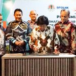 Menteri LHK Siti Nurbaya meresmikan Pusat Informasi Standar dan Iptek Gambut (PISIG). Foto: KLHK