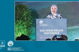 Kepala BMKG Dwikorita Karnawati membeberkan pekerjaan rumah (PR) dunia untuk mewujudkan laut yang aman. Foto: BMKG