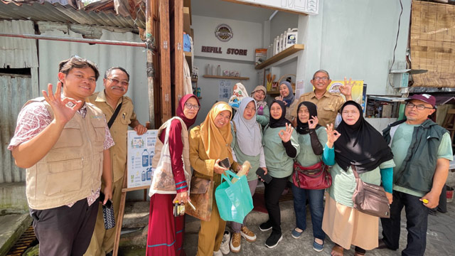 DLH Kota Batu berencana mewujudkan kampung bebas sampah. Foto: Ecoton