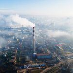 Masyarakat berhak untuk mengetahui dan mengakses data polutan di Indonesia. Foto: Freepik