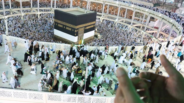 Ribuan jemaah haji wafat akibat cuaca panas ekstrem. Foto: Freepik