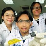 Mahasiswa UGM meneliti potensi kunyit sebagai obat kanker. Foto: UGM