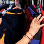 Ilustrasi pakaian sintetis. Foto: Freepik