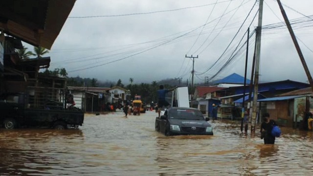 Aktivitas pertambangan memperparah banjir Halmahera Tengah. Foto: Walhi Maluku Utara