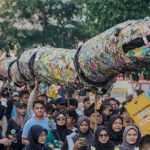 Ratusan relawan WCD Indonesia menyuarakan isu sampah. Foto: World Cleanup Day Indonesia