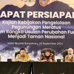 Rapat perencanaan perubahan fungsi hutan lindung Pegunungan Meratus menjadi taman nasional. Foto: KLHK