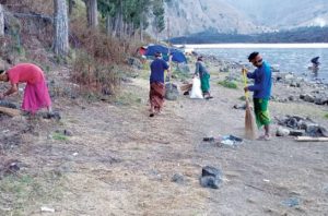 TN Gunung Rinjani berkomitmen menerapkan pendakian bebas sampah dengan mendorong para pendaki membawa wadah guna ulang. Foto: TN Gunung Rinjani