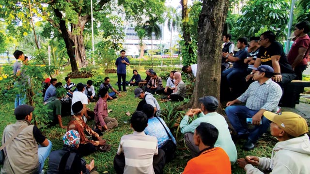 Warga Jabar minta pemerintah selesaikan hak tanah. Foto: Walhi