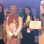 Mahasiswa UGM olah biji kakao untuk kosmetik. Foto: Berita UGM