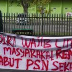 Kekerasan di Rempang merupakan bentuk kegagalan negara dalam melindungi warga Rempang. Foto: Walhi Riau