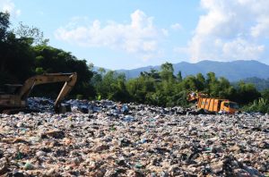 Ilustrasi polusi plastik. Foto: Freepik