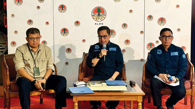 KLH menetapkan mantan kadis LH Tangerang jadi tersangka kasus TPA Rawa Kucing. Foto: Gakkum LHK