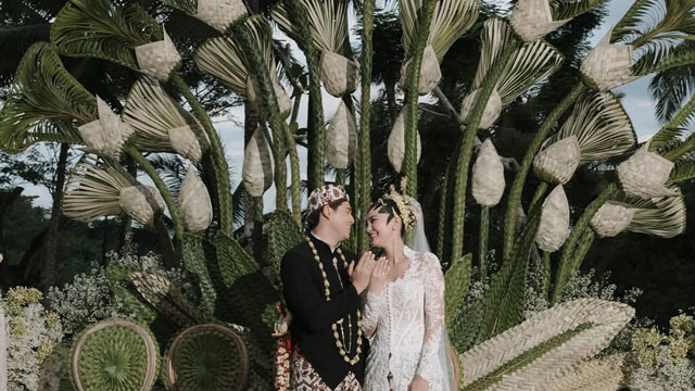 Luna Maya dan Maxime Bouttier menggelar pernikahan ramah lingkungan di Bali. Foto: Instagram/Luna Maya