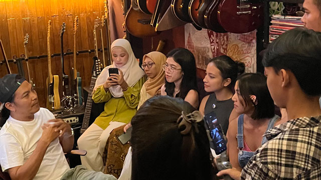 Verified Champions dan IKLIM menyerukan aksi iklim melalui musik dan cerita. Foto: IKLIM