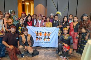 Masyarakat adat dunia bersatu di Kongo untuk memperjuangkan hak alam dan adat. Foto: AMAN