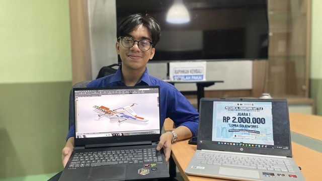 Mahasiswa ITB membuat drone ramah lingkungan dengan menggunakan energi surya. Foto: Berita ITB