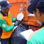 Jakarta mewajibkan kawasan komersil dan perusahaan mandiri mengelola sampah. Foto: DLH DKI Jakarta