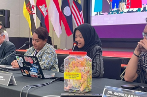 Aktivis cilik serukan negara buka ruang aduan anak terdampak iklim. Foto: Ecoton