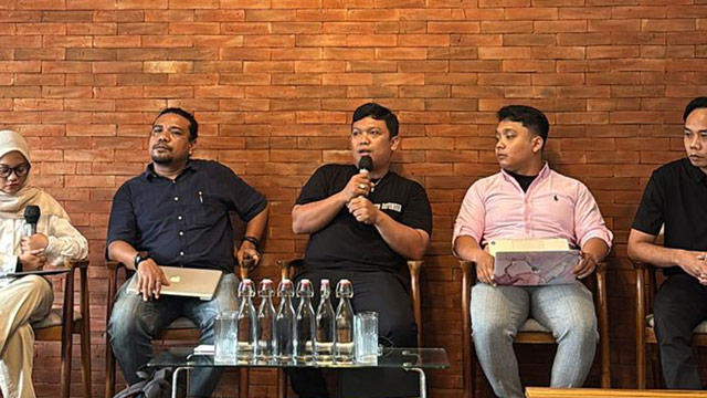 Tim Advokasi untuk Konservasi Berkeadilan mendesak MK untuk segera menjatuhkan putusan atas uji formil UU KSDAHE. Foto: Walhi