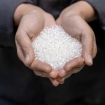 Dietplastik Indonesia mendesak Menteri Keuangan Purbaya Yudhi Sadewa mengembalikan rencana penerapan cukai bijih plastik. Foto: Freepik