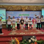 AZWI meluncurkan modul sekolah ekologis. Foto: AZWI