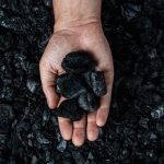 Survei Enter Nusantara mengungkap Rp305 triliun pendanaan batu bara. Foto: Freepik