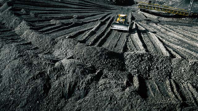 Ekspor batu bara Indonesia anjlok 21% jadi ancaman ekonomi nasional. Foto: Freepik