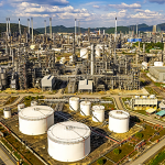 Tiga bank internasional membiayai proyek LNG tangguh berisiko di Papua. Foto: Freepik