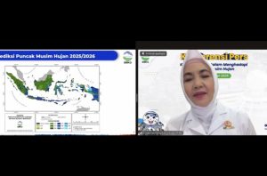 BMKG memprediksi puncak musim hujan berlangsung hingga Februari 2026. Foto: BMKG