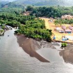 Rakyat Pulau Wawonii, Sulawesi Tenggara telah menulis ulang sejarah perlawanan terhadap tambang di Indonesia. Foto: Jatam