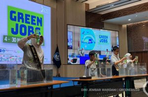 Science Film Festival 2025 ajak pelajar mengenal green jobs dan eksperimen sains. Foto: Dini J. Wardani