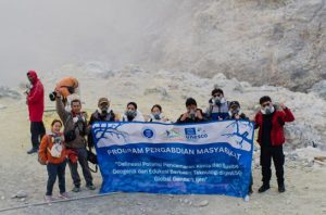 Tim lintas disiplin ITB petakan potensi pencemaran air di kawasan Ijen. Foto: ITB
